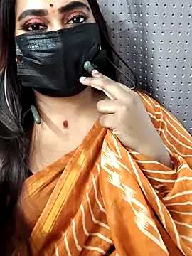 Cutie Nila online show from 2, 4, 2026