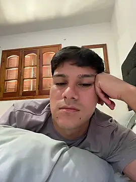 Snapshot of RuinedQuark chatting on 2, 3, 2026 RuinedQuark online show from 2, 3, 2026