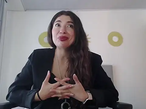 Julietaamado online show from 25, 3, 2026