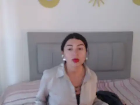 Julietaamado online show from 17, 4, 2026