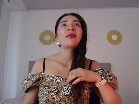 Julietaamado online show from 20, 4, 2026