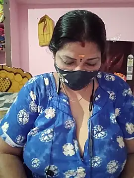 Snapshot of tamil_lathikaaa chatting on 27, 5, 2026 tamil lathikaaa online show from 27, 5, 2026