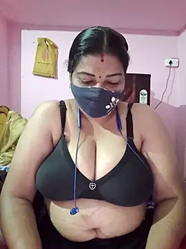 Snapshot of tamil_lathikaaa chatting on 27, 4, 2026 tamil lathikaaa online show from 27, 4, 2026