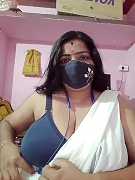Snapshot of tamil_lathikaaa chatting on 19, 4, 2026 tamil lathikaaa online show from 19, 4, 2026