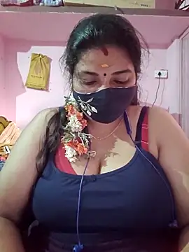 Snapshot of tamil_lathikaaa chatting on 18, 5, 2026 tamil lathikaaa online show from 18, 5, 2026