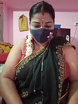 Snapshot of tamil_lathikaaa chatting on 26, 5, 2026 tamil lathikaaa online show from 26, 5, 2026