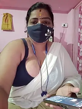 Snapshot of tamil_lathikaaa chatting on 19, 4, 2026 tamil lathikaaa online show from 19, 4, 2026