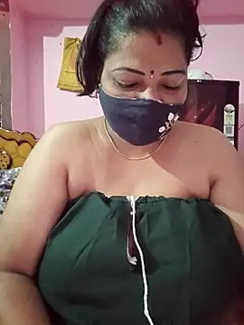 Snapshot of tamil_lathikaaa chatting on 20, 5, 2026 tamil lathikaaa online show from 20, 5, 2026
