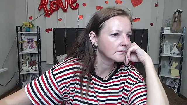 MeganPirs online show from 4, 7, 2026
