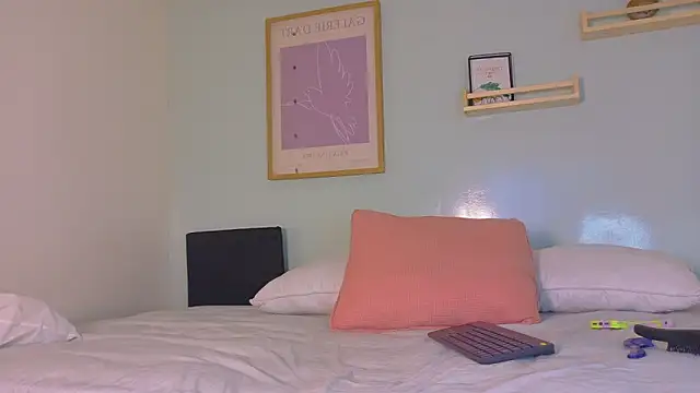 KylieAngel   online show from 25, 3, 2026