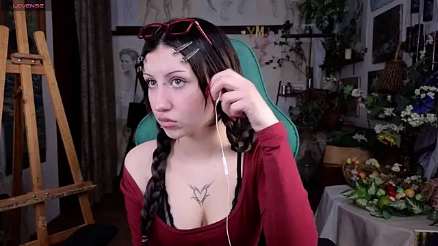 EffieMeowley online show from 19, 4, 2026