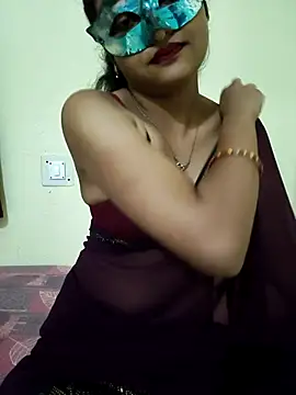 Snapshot of Sweet_Cpl_ chatting on 10, 7, 2026 Sweet Cpl online show from 10, 7, 2026