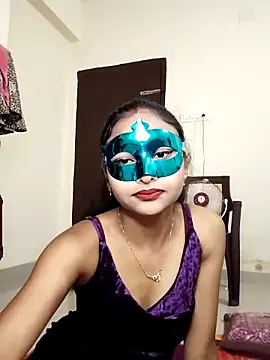 Sweet Cpl  online show from 8, 3, 2026