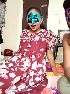 Sweet Cpl  online show from 4, 3, 2026