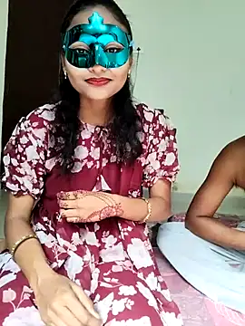 Sweet Cpl  online show from 1, 3, 2026