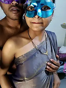 Sweet Cpl  online show from 10, 4, 2026