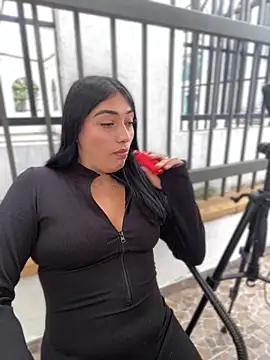 GeorgiaPink  online show from 25, 3, 2026