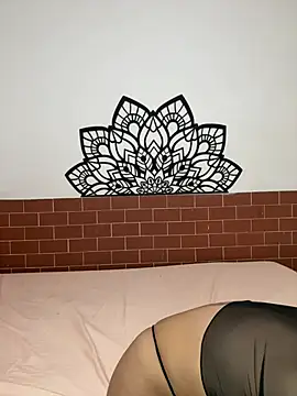 Snapshot of Emily_cute777 chatting on 1, 3, 2026 Emily cute777 online show from 1, 3, 2026