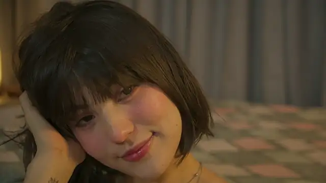 AitanaJhons  online show from 23, 4, 2026