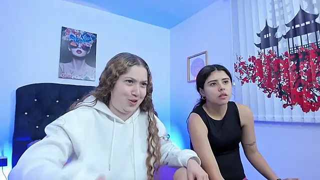 valeria and zoe online show from 9, 3, 2026