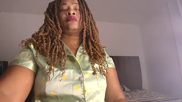 luxy benet online show from 10, 7, 2026