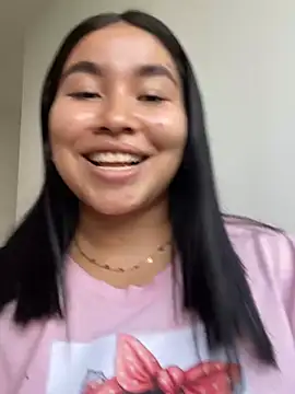 Snapshot of Pamela222- chatting on 25, 2, 2026 Pamela222- online show from 25, 2, 2026