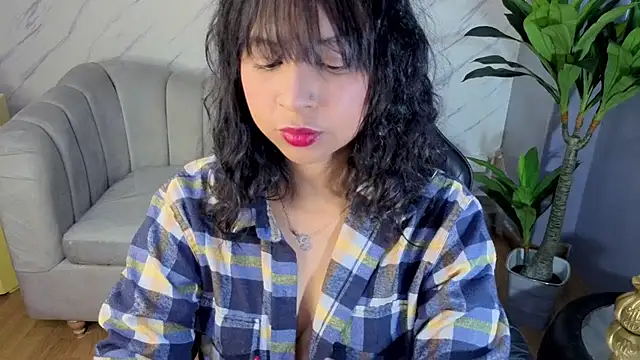 Kristen black T online show from 26, 3, 2026