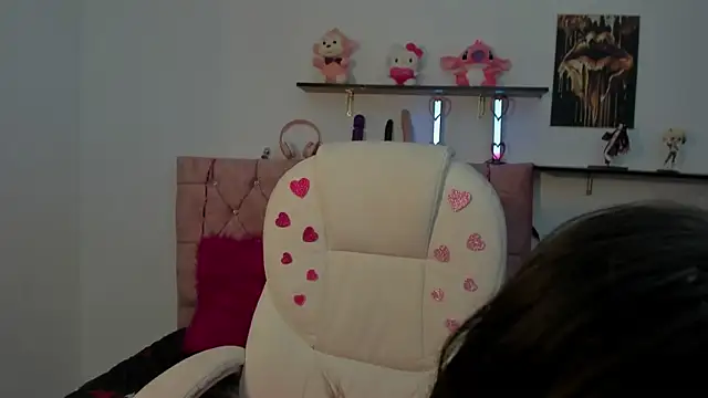 Snapshot of Miis_Beella chatting on 27, 2, 2026 Miis Beella online show from 27, 2, 2026