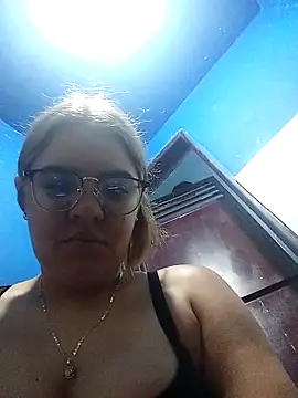 single kitten online show from 21, 3, 2026