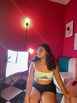 Snapshot of JennyLovett chatting on 26, 2, 2026 JennyLovett online show from 26, 2, 2026