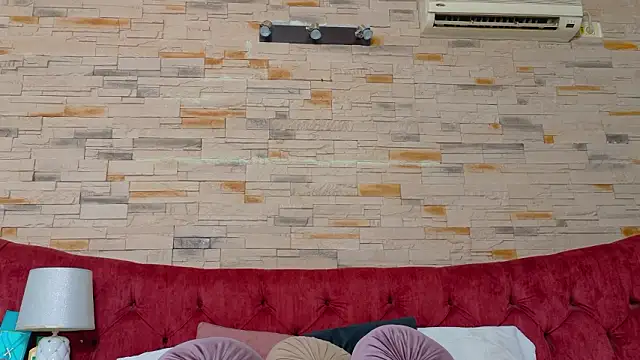 LannaSkyy online show from 7, 3, 2026