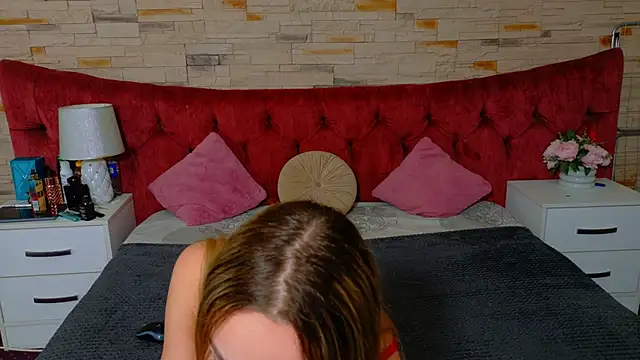 LannaSkyy online show from 28, 3, 2026