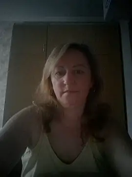 Snapshot of ChristinaYork chatting on 10, 6, 2026 ChristinaYork online show from 10, 6, 2026