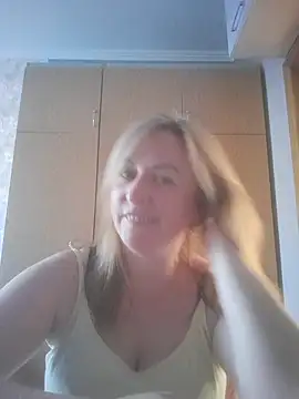 Snapshot of ChristinaYork chatting on 25, 6, 2026 ChristinaYork online show from 25, 6, 2026