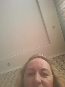 Snapshot of ChristinaYork chatting on 4, 7, 2026 ChristinaYork online show from 4, 7, 2026