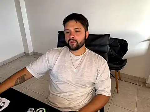 Snapshot of Zion_draftt chatting on 12, 6, 2026 Zion draftt online show from 12, 6, 2026
