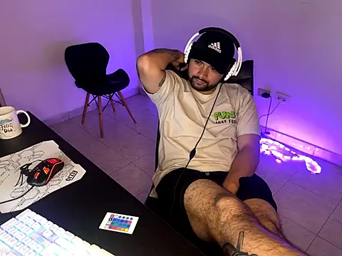 Snapshot of Zion_draftt chatting on 3, 6, 2026 Zion draftt online show from 3, 6, 2026