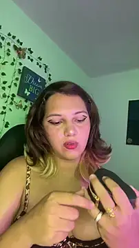 aurora bela online show from 10, 3, 2026