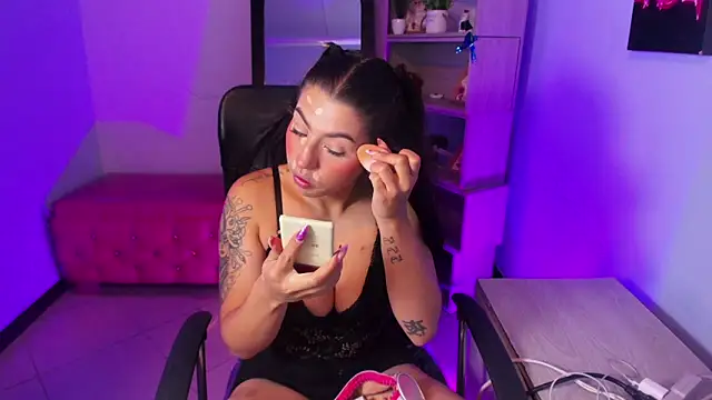 VeronicaCream  online show from 26, 4, 2026