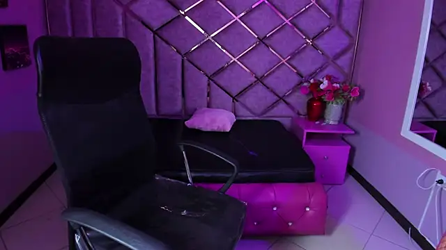 VeronicaCream  online show from 21, 3, 2026