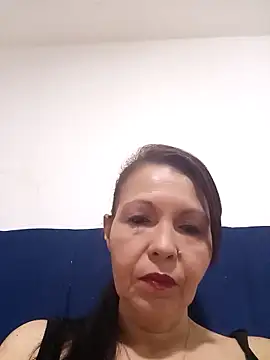 celeste kiss  online show from 6, 4, 2026