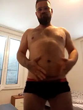 Enzo9911 online show from 2, 4, 2026