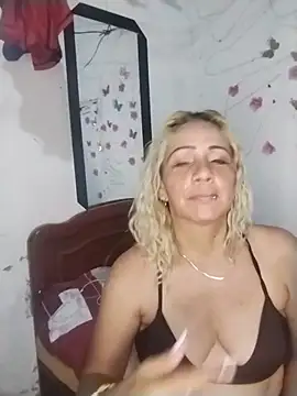 Lamonita05 online show from 15, 7, 2026
