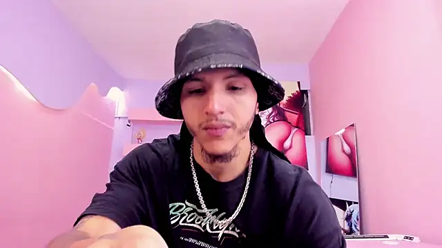 DanteLuxx online show from 15, 5, 2026