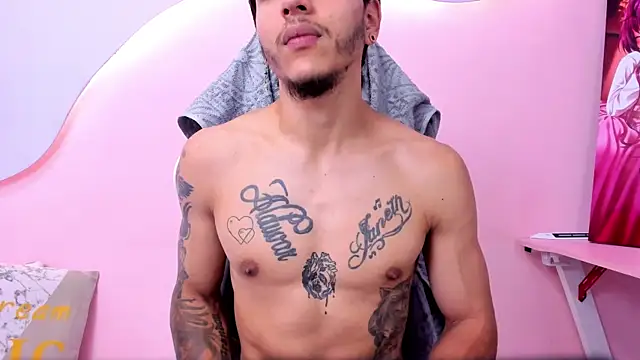 DanteLuxx online show from 10, 4, 2026