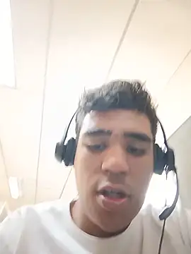 luis230436 online show from 20, 5, 2026