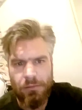 Hornybalkanmen12 online show from 4, 3, 2026