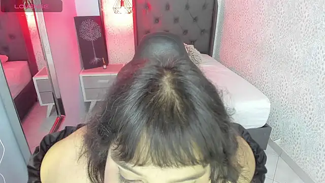 carmilla13 online show from 6, 3, 2026