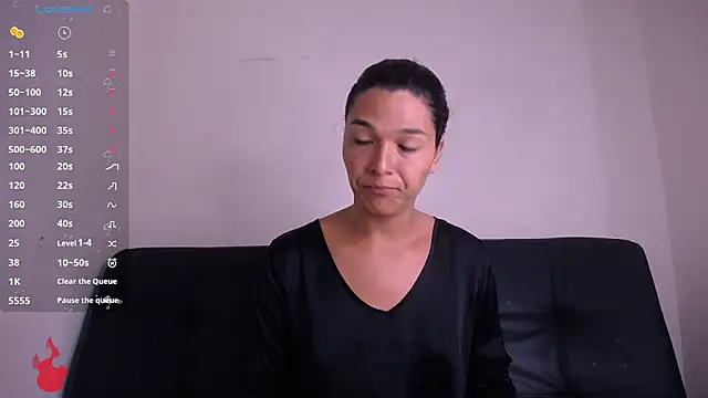 Snapshot of lovee_megan chatting on 6, 3, 2026 lovee megan online show from 6, 3, 2026