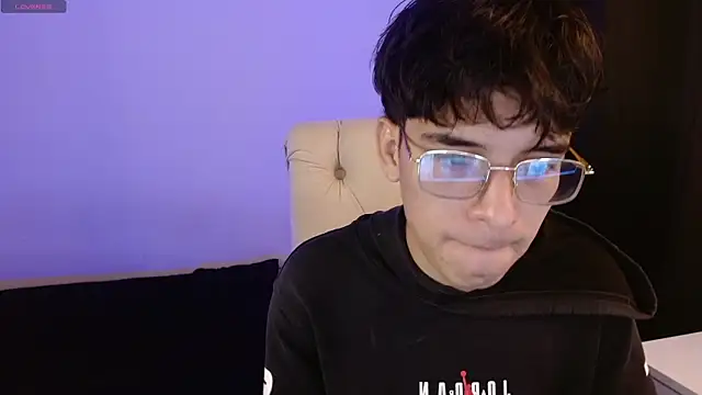 noah millerx online show from 23, 7, 2026